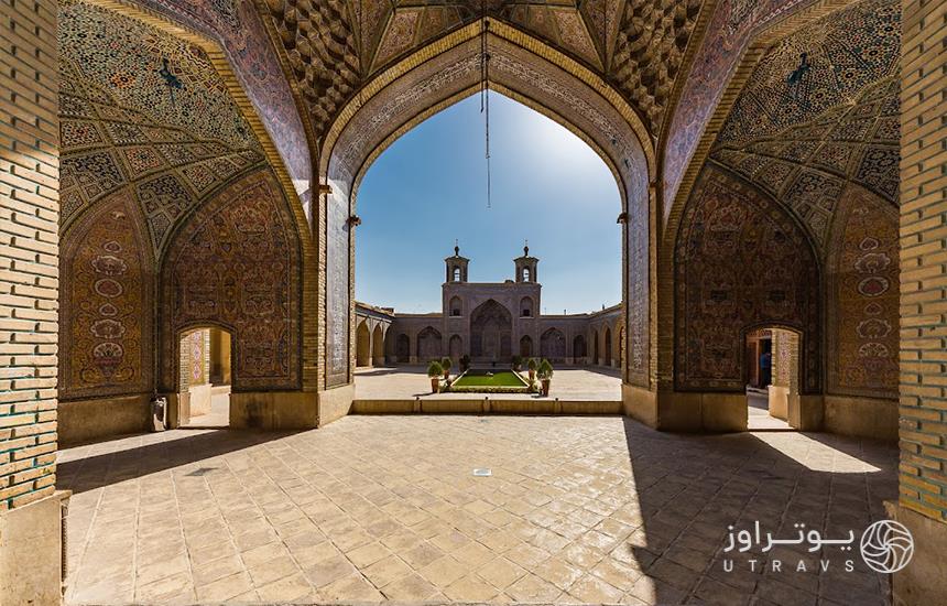 معماری مسجد نصیرالملک